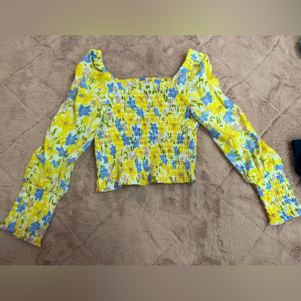Floral top